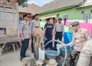 Polres Dompu Salurkan Air Bersih untuk Warga Terdampak Kekeringan di Kecamatan Pajo