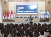 Tingkatkan Literasi Digital, SMAN 1 Tuban Edukasi Pelajar Terkait Peluang dan Risiko Teknologi AI