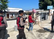 Patroli Dialogis di Jalur Pantai Balat, Polisi Ingatkan Pekerja Bangunan Utamakan Keselamatan