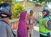 Satlantas Polres Bima Kota Edukasi Warga tentang Helm SNI dan Kelengkapan Kendaraan