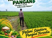Polri Dukung Astacita, Polsek Merakurak Polres Tuban Turun Cek Tanaman Jagung Warga di Desa Tuwiri Wetan