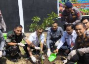 Bakti Persada ke-34 AKABRI 1992, Kapolres Bima Kota Tanam Pohon untuk Kelestarian Lingkungan