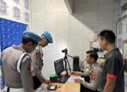 Tingkatkan Kedisiplinan dan Kualitas Layanan, Provos Polres Sumbawa Barat Laksanakan Pengawasan Pelayanan Publik