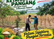 Polri Dukung Astacita, Polsek Merakurak Polres Tuban Turun Cek Tanaman Jagung Warga di Desa Tuwiri Wetan