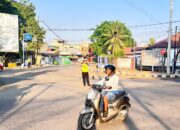 Sat Lantas Polres Dompu Gelar Strong Point Pagi, Wujudkan Kelancaran dan Keselamatan Lalu Lintas