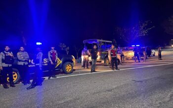Antisipasi Kerawanan Kamtibmas Diwilayah Hukumnya, Polres Bima Kabupaten Terjunkan 105 Personel Dalam Patroli Strong Point Rinjani Presisi