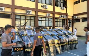 Personel BKO Polda NTB Bersama Sat Samapta Polres Bima Kota Gelar Latihan Dalmas