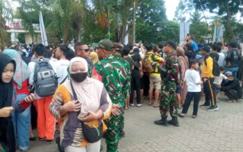 TNI Hadir Jaga Meriahnya Parade MotoGP di Mataram