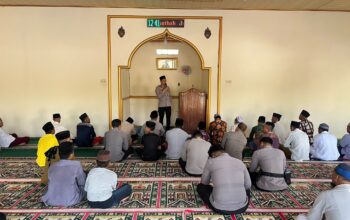 WAKA POLRES DOMPU AJAK MASYARAKAT CEGAH PEREDARAN NARKOBA MELALUI JUMAT KELILING
