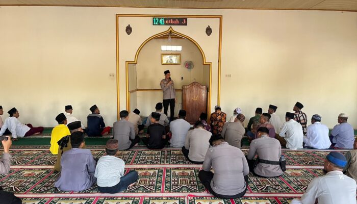 WAKA POLRES DOMPU AJAK MASYARAKAT CEGAH PEREDARAN NARKOBA MELALUI JUMAT KELILING