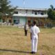 Tumbuhkan Sikap Disiplin dan Cegah Kenakalan Remaja, Kapolsek Alas Jadi Pembina Upacara Bendera di SMKN 1 Alas