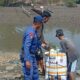 SAT POLAIRUD POLRES DOMPU HADIR DI TENGAH MASYARAKAT PESISIR, LAKSANAKAN PATROLI DIALOGIS DAN POLISI PENOLONG