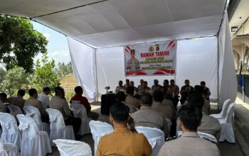 Kapolres Lombok Timur AKBP Ariakta Gagah Nugraha Laksanakan Kunjungan Kerja ke Polsek Suela, Tekankan Profesionalisme dan Pelayanan kepada Masyarakat